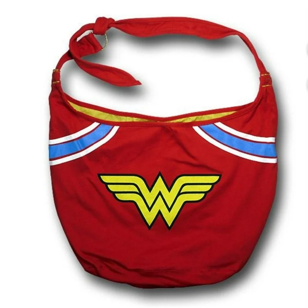 Brand new Wonder Woman Womens Relaxed Shoulder Bag.